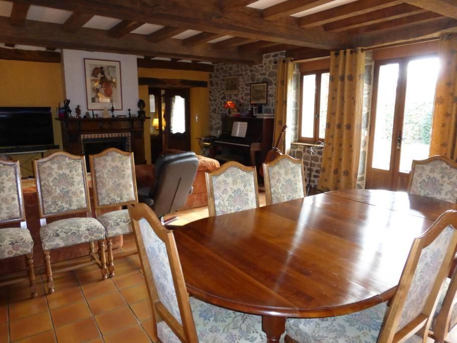 Les Petites Chapelles Bed & Breakfast Saint-Pierre-de-Plesguen Exterior foto